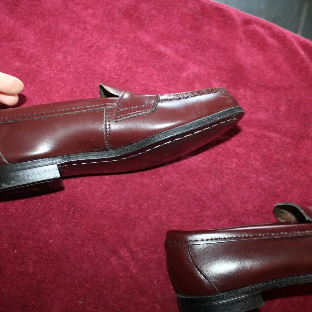 Vintage Moss CreeK Trader Penny Loafers
